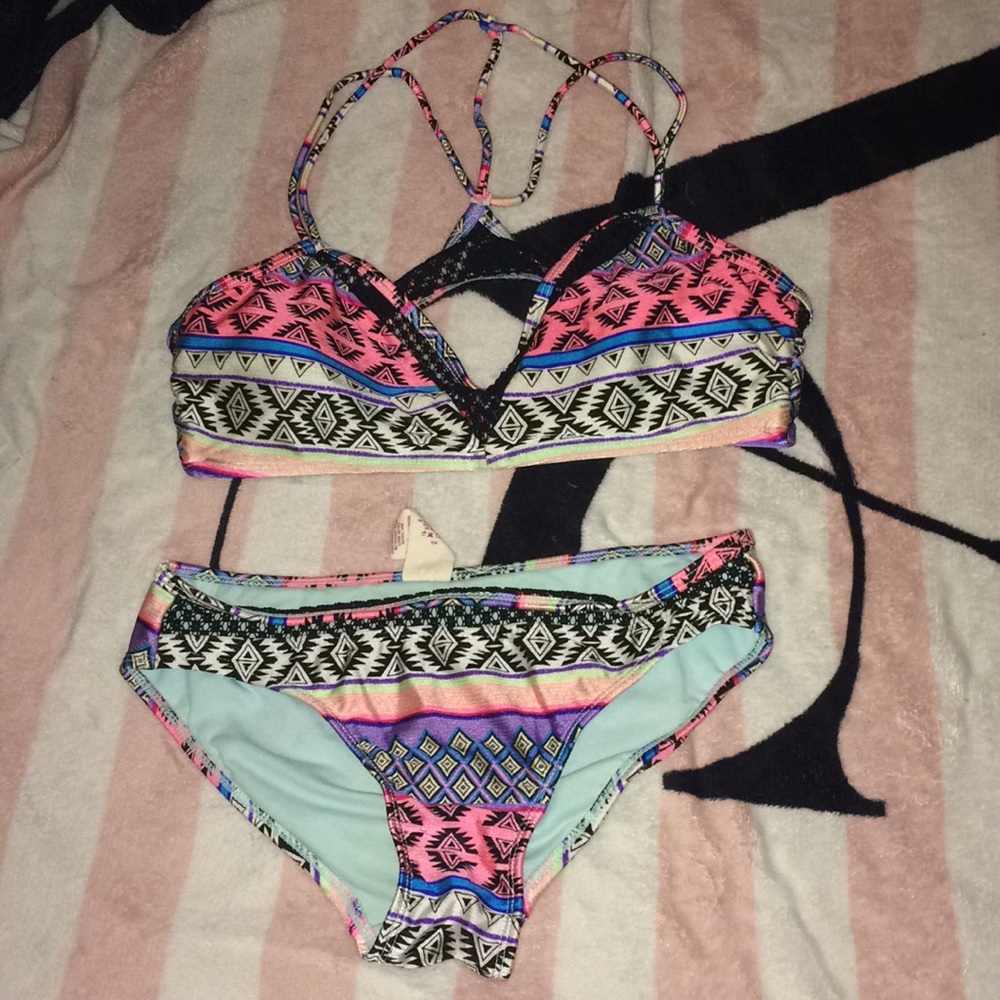 Bathing suit
